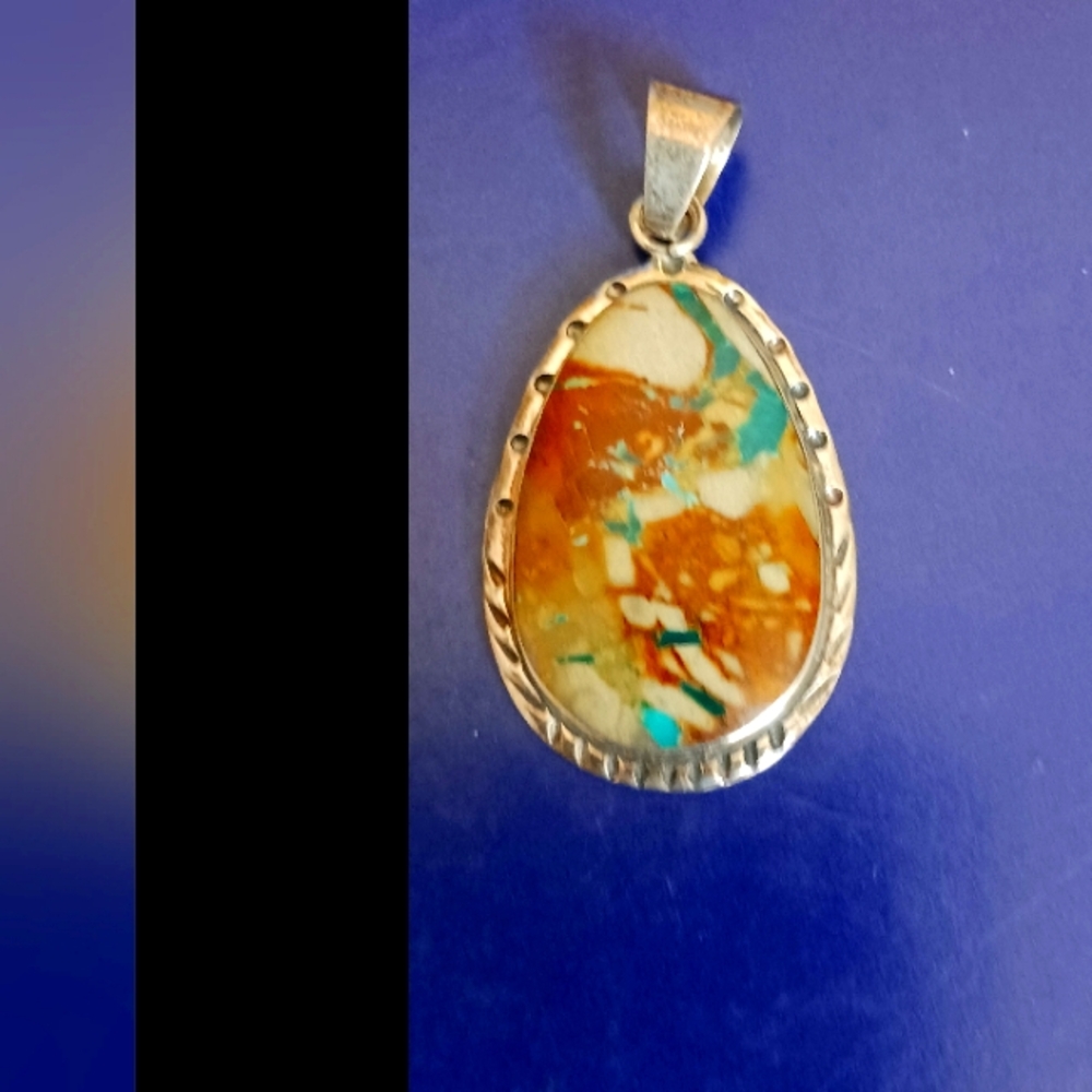 Vintage Sterling Native American Pendant with Stone